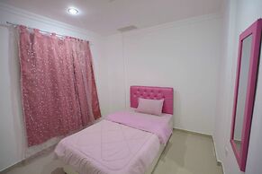 Leader Apartments 1