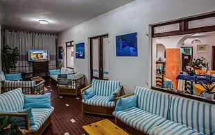Hotel Sandalyon