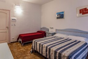 Hotel Sandalyon