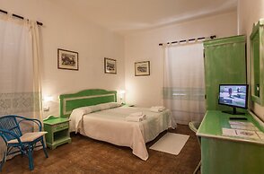 Hotel Sandalyon