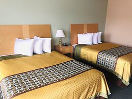Perth Plaza Inn & Suites