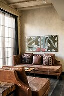 Arai Aparthotel