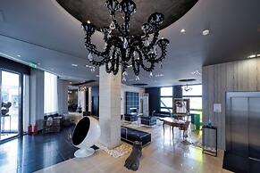 Gallery Art Hotel