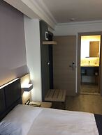 Hotel Helen