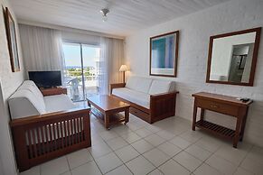 Las Olas Resort
