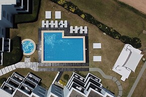 Las Olas Resort