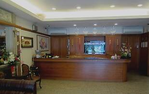 Sin Fu Business Hotel