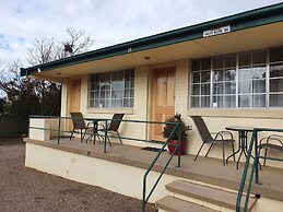 The Aston Motel - Tamworth