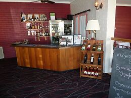 The Aston Motel - Tamworth