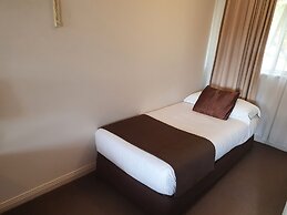 The Aston Motel - Tamworth