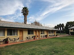 The Aston Motel - Tamworth