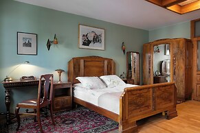 Orlowska Townhouse