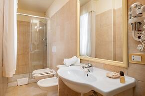 Hotel Regina Elena