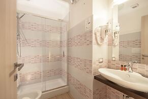 Rome King Suite