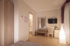 Rome King Suite