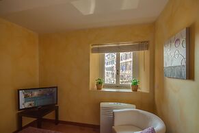 Rome King Suite