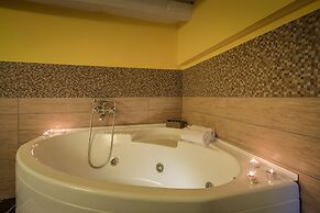 Rome King Suite