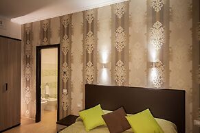 Rome King Suite