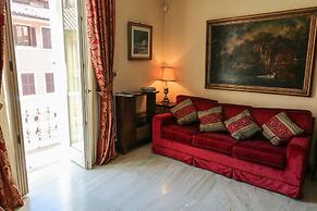 Rome King Suite