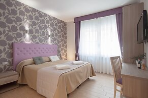 Rome King Suite