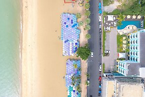 Wave Hotel Pattaya