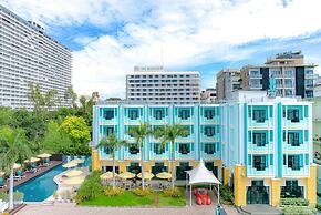 Wave Hotel Pattaya
