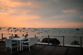 Wave Hotel Pattaya