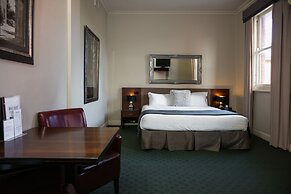 Oscar's Hotel
