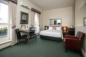 Oscar's Hotel