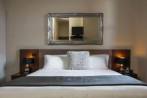 Oscar's Hotel