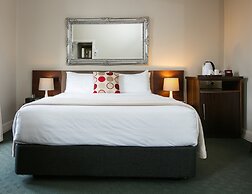 Oscar's Hotel