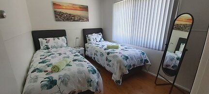Paradise Bungalow Waterfront