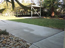 Paradise Bungalow Waterfront
