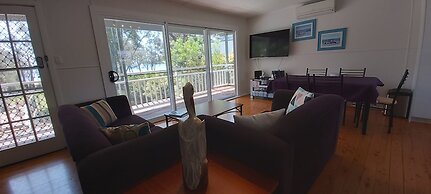 Paradise Bungalow Waterfront