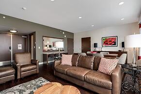 Four Points by Sheraton Kelowna Airport