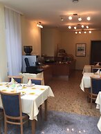 Airport Hotel Stetten