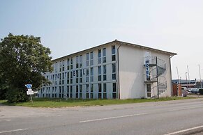Motel 44