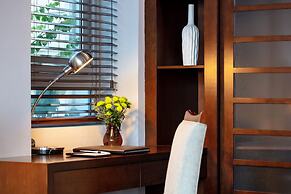 Skylark Hotel