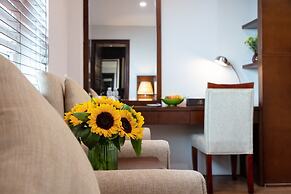 Skylark Hotel