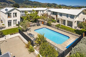 Parkside Motel