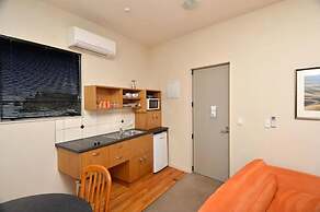 Parkside Motel