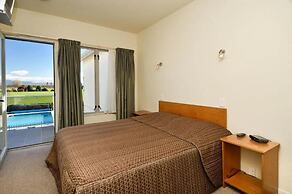 Parkside Motel