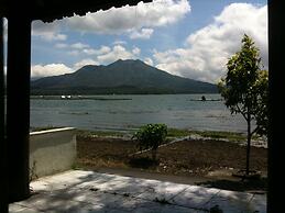 Baruna Cottages