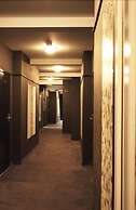 Hotel Black & White