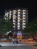 Akol Hotel