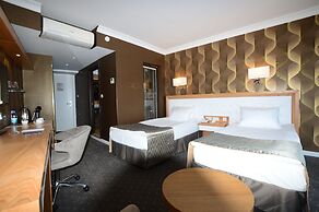 Akol Hotel