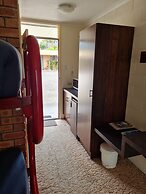 Toora Lodge Motel