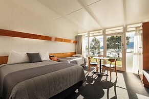 Riverfront Motel & Restaurant