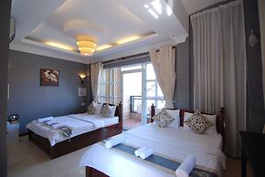 Pillar Hotel