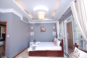Pillar Hotel